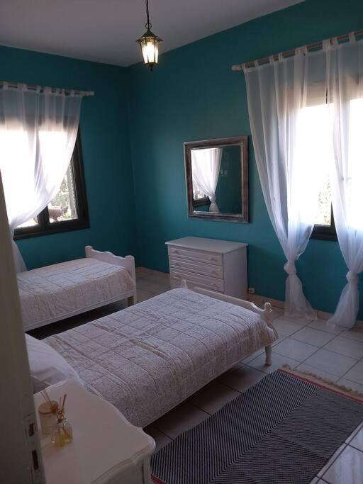 Stoupa Beachside Retro Apartment エクステリア 写真